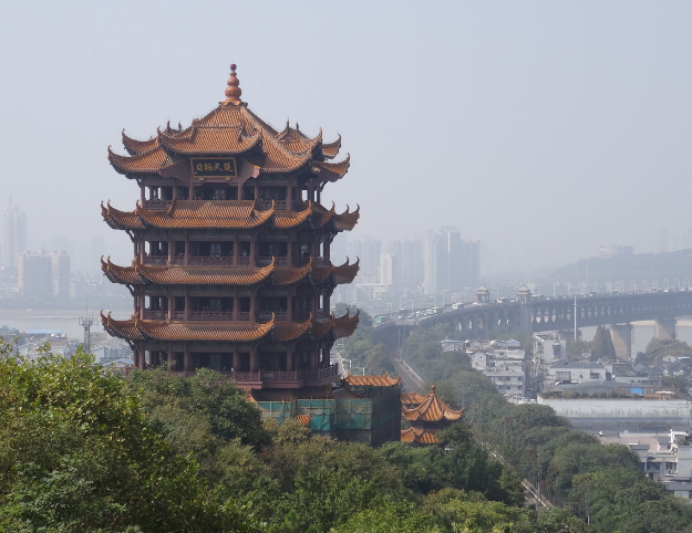 湖北咸宁警方成功从印尼引渡案值千万犯罪嫌疑人|华体会下载(图1) 华体会官网